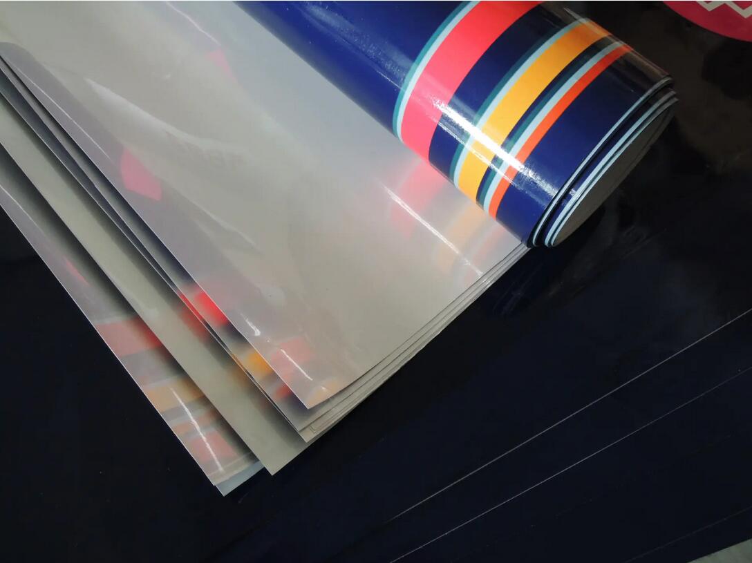 背膠PP寫(xiě)真的優(yōu)勢(shì)